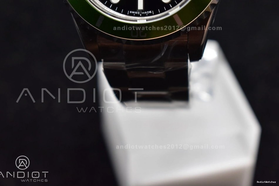 Snug Best 469 SS Edition Kermit On Bracelet Submariner16610LV BPF 0311